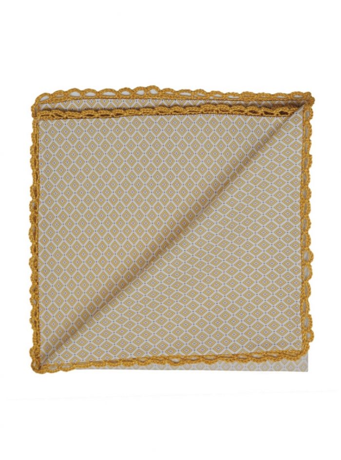 GRECÍA cream diamond  printed Radici patrimonio 1970 pocket square