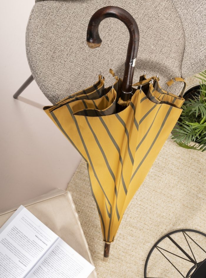 AMIATA solid stick chestnut with gold/grey regimental fabric umbrella - Image 3